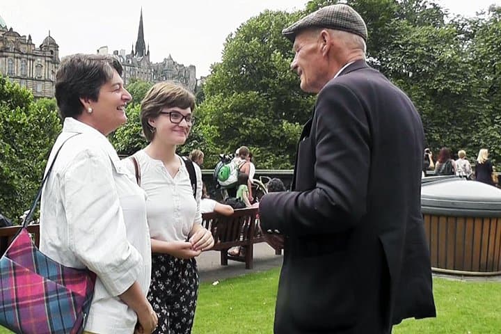 Guided Edinburgh Private Walking Tour: Royal Mile & Old Town Highlights