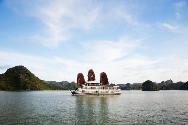 Halong Glory Legend: 2-Day Halong Bay Cruise & Sung Sot Cave from Hanoi photo 1