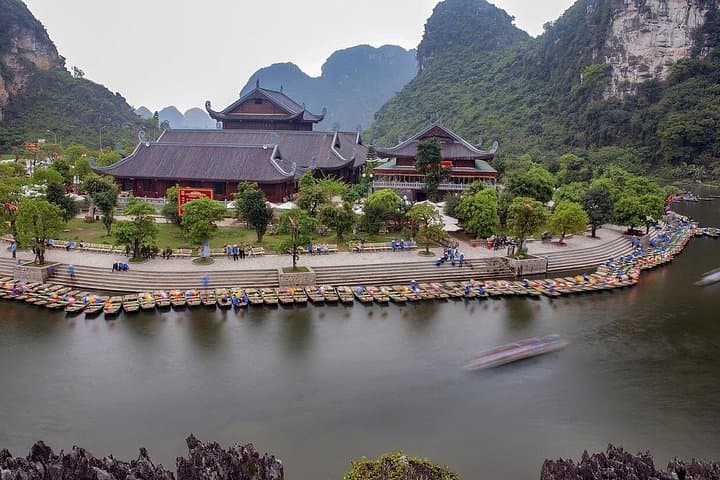 Bai Dinh Pagoda & Trang An Boat Tour from Hanoi — Full-Day Ninh Binh Excursion photo 1