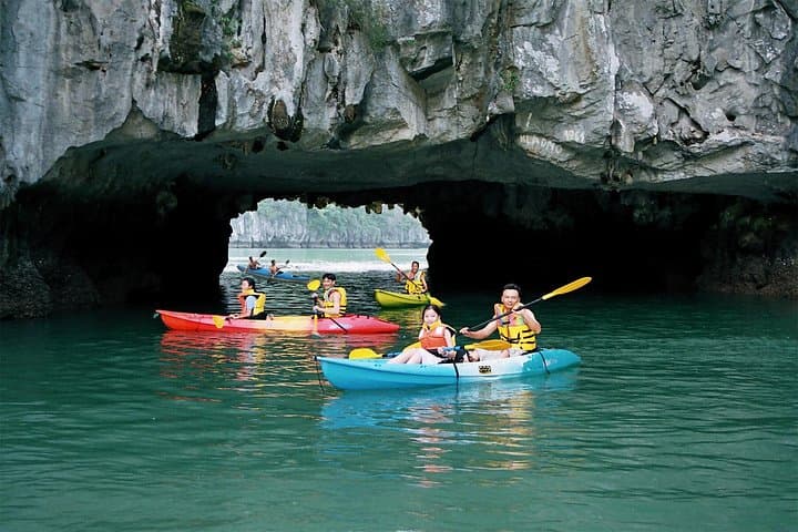 Halong & Lan Ha Bay Cruise and Kayak from Cat Ba — Full-Day Adventure photo 4