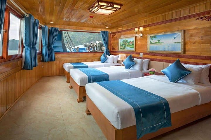 Overnight Lan Ha Bay Cruise: Kayaking, Caves & Cooking Class from Hanoi photo 6