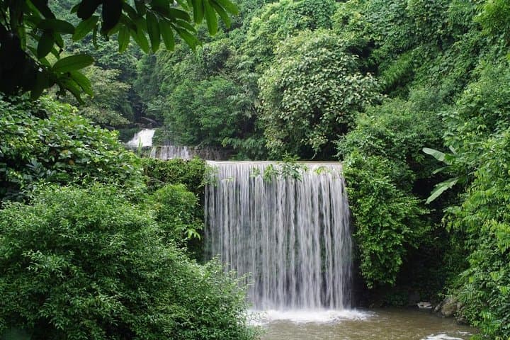 Ba Vi National Park: Day Trek to Jungle Ruins and Panoramic Tower photo 2