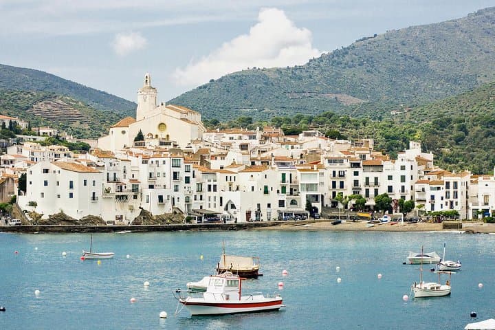 Private Dali Museum and Cadaqués Day Trip from Barcelona: Figueres to the Costa Brava photo 1
