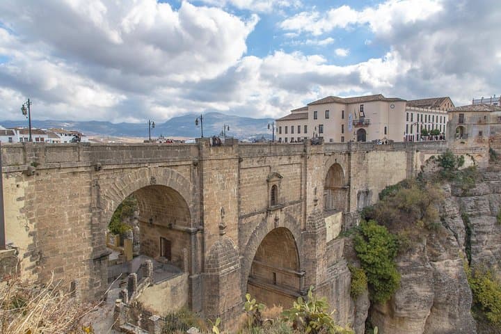 Private Full-Day Ronda Tour from Seville — Puente Nuevo, Arab Baths & Bullring photo 2