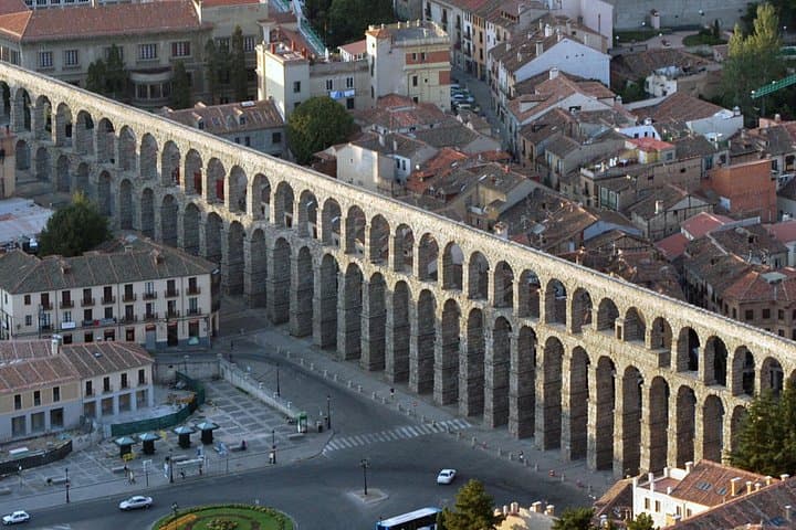Segovia Private Walking Tour: Aqueduct, Cathedral & Alcázar in 3 Hours photo 5