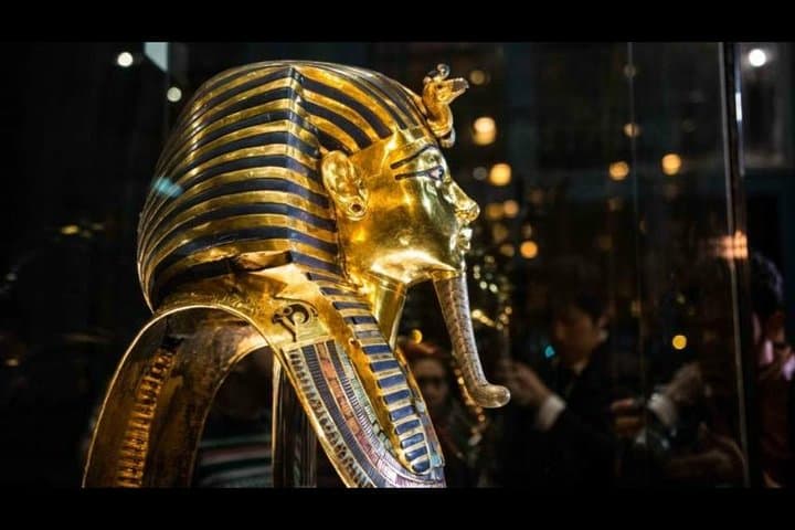 Cairo Day Tour From Luxor by Flight: Pyramids, Sphinx, Museum & Khan El-Khalili photo 3