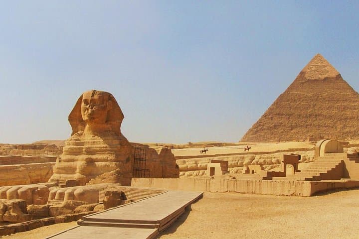 9-Day Egypt Tour from Cairo — Pyramids, Nile Cruise & Luxor Highlights