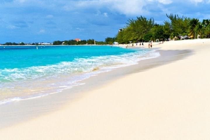 Seven Mile Beach Getaway — Grand Cayman Beach & Snorkel Escape photo 2