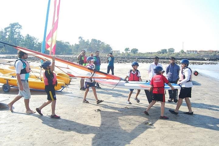 Learn Windsurfing at Mandwa Jetty — Beginner Windsurf Course near Alibaug