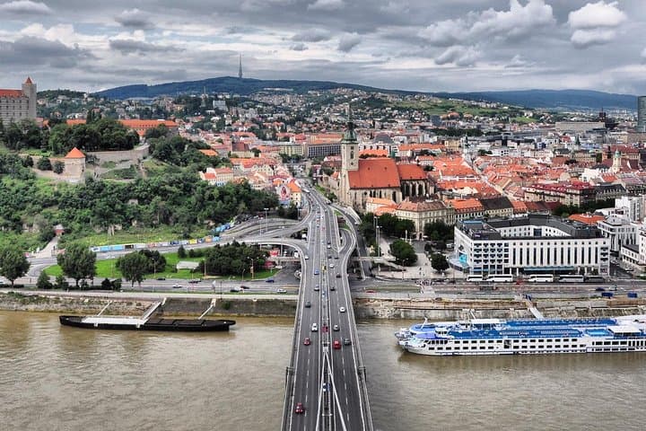 Vienna to the High Tatras & Budapest: 2-Day Private Guided Tour photo 2