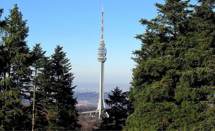 Private Tour to Avala: Avala Tower, Unknown Hero Monument & Čarapićev Brest