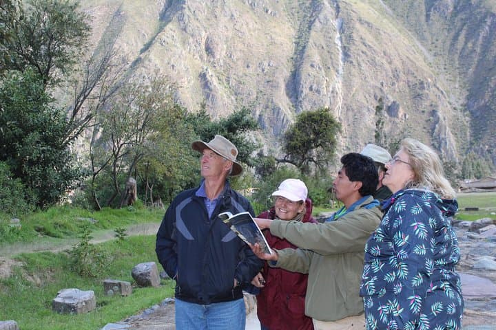 Sacred Valley Private Day Tour: Pisac, Urubamba, Ollantaytambo & Chinchero photo 2