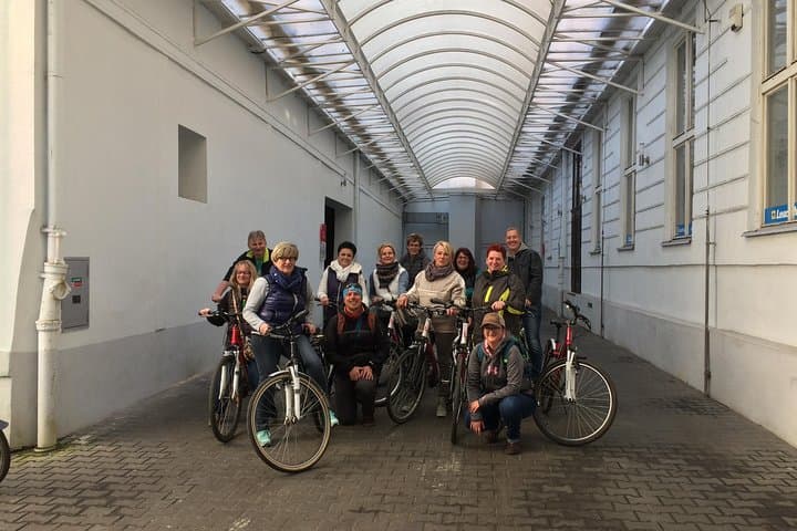 Prague by Bike: 3-Hour German-Language City Tour photo 4