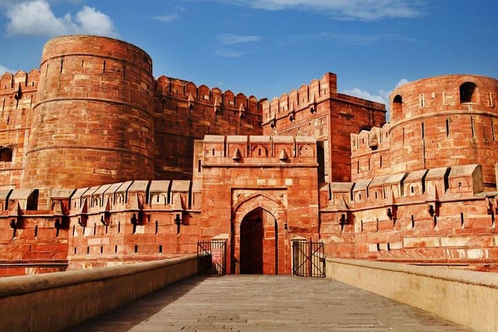Private Full-Day Taj Mahal & Agra Fort Tour From Delhi photo 2