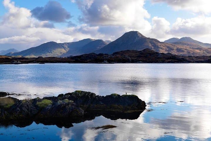 2-Day Western Ireland Tour from Dublin — Galway, Burren & Cliffs of Moher