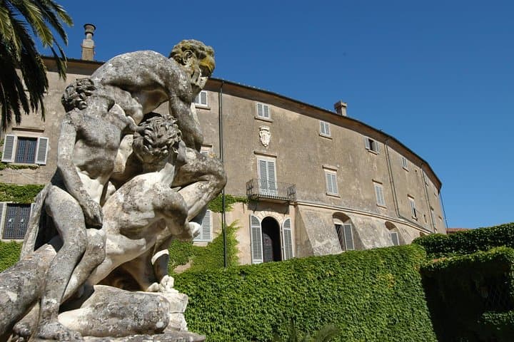 Livorno Port to Bolgheri Wine Region and Etruscan Castle Day Tour