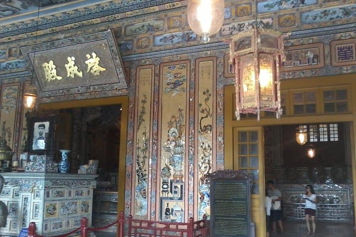 Da Nang to Hue Full-Day Tour — Marble Mountains, Hai Van Pass & Imperial Hue photo 2