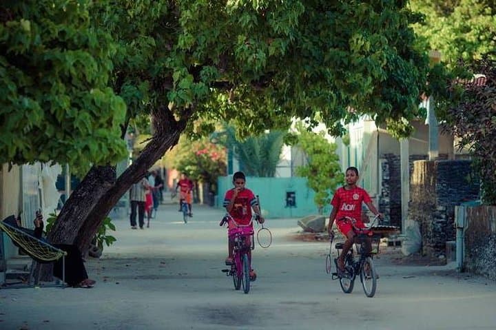 Hulhumale Island Hopping: Local Island Day Trip with Snorkeling