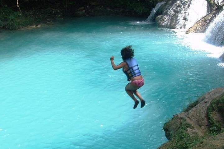 Blue Hole (Secret Falls) Ocho Rios: A Hands-On Guide to Jamaica’s Hidden Waterfall photo 2