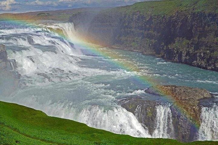 Golden Circle Full-Day Tour from Reykjavik: Geysir, Gullfoss & Thingvellir photo 1