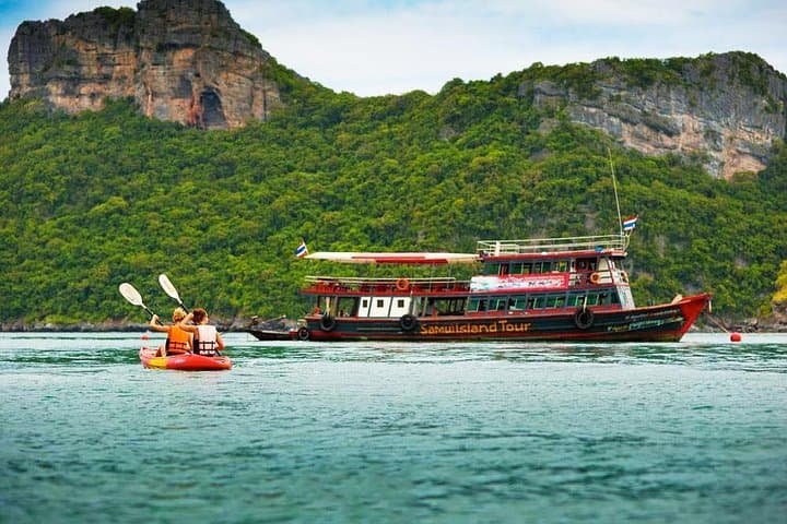 Angthong Marine Park Full-Day Trip from Koh Samui: Kayaking & Emerald Lagoon Hike