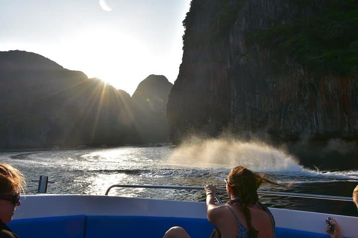 Sunrise Speedboat to Phi Phi & 4 Islands from Krabi — Early Bird Tour