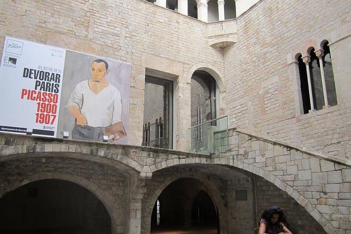 Barcelona Art and Tapas Walking Tour — Picasso Museum & Gothic Quarter Food Crawl photo 2
