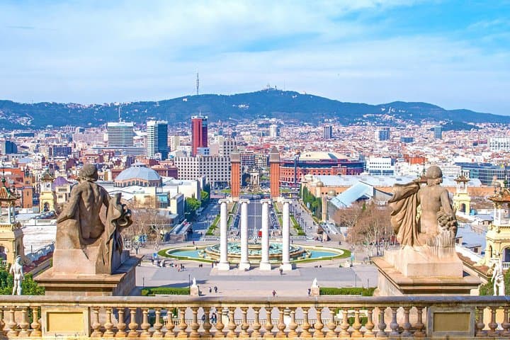 Barcelona Highlights Small-Group Tour: Sagrada Família, Gothic Quarter & Montjuïc photo 6