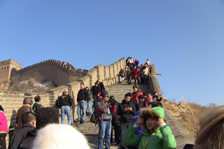 Private Longqingxia Gorge Cruise & Badaling Great Wall Day Tour from Beijing photo 2