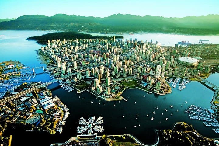 Private Vancouver Sightseeing Tour — Stanley Park, Gastown & Granville Island (3-Hour) photo 4