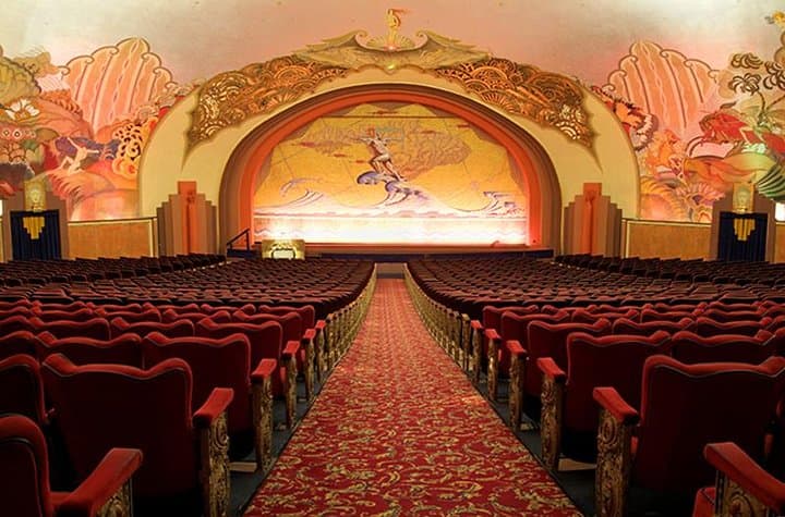 Catalina Casino VIP Backstage Tour — Avalon Theatre & Art Deco Backstage Visit photo 2