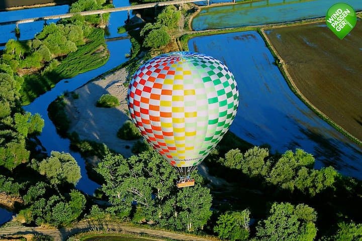 Sunrise Hot Air Balloon Ride Over Coruche with Champagne Toast