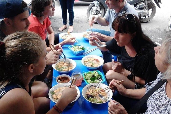 Hanoi Old Quarter Street Food Walking Tour: A Local's Guide photo 1