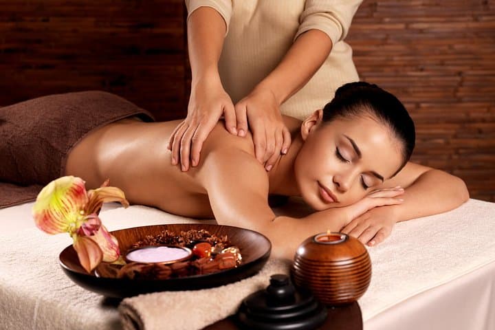 Royal Thai Massage in Dubai Marina — 60‑Minute Traditional Thai Bodywork photo 2