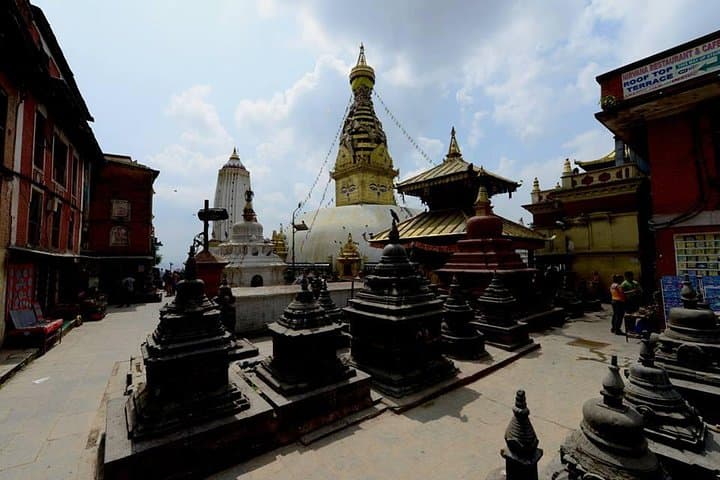 Classic Nepal Explore: 6-Day Kathmandu to Pokhara Tour with Trishuli Rafting and Sarangkot Sunrise
