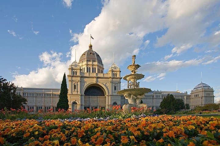 Melbourne Self-Guided Audio Walking Tour — Flinders Street, Markets & Museums photo 2