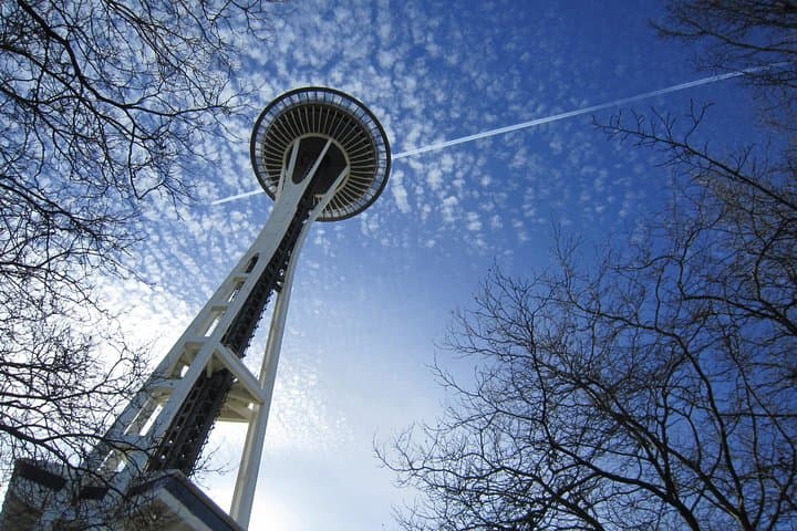 Seattle Day Trip from Vancouver: Pike Place, Space Needle & Waterfront Highlights photo 2