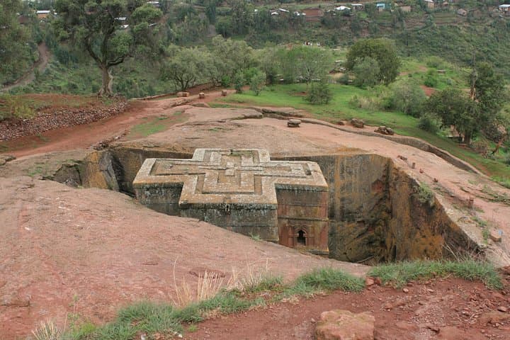 Lalibela Rock Churches Guided Tour — St. George & Medieval Ethiopia photo 5