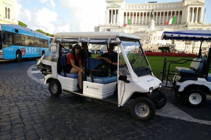 Rome Golf Cart Tour: Pantheon, Trevi & Navona in 3 Hours photo 4