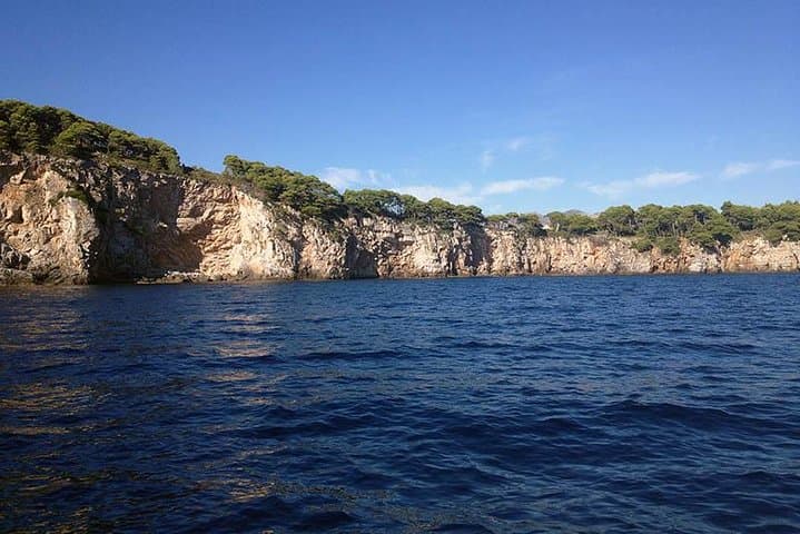 Dubrovnik Elafiti Islands Boat Tour with Lunch & Unlimited Drinks