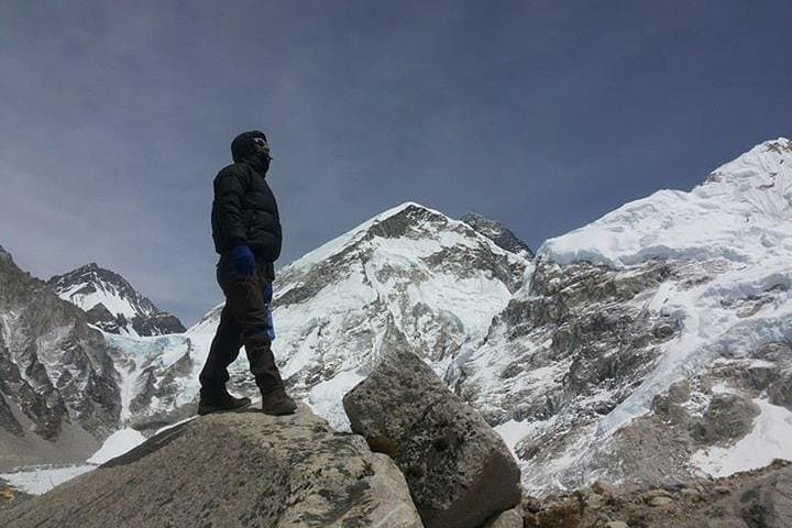 Everest Base Camp Trek: 15-Day Lukla to EBC Guide for High-Altitude Trekkers