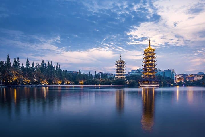 Guilin CityWalk: Reed Flute Cave, Ancient Villages & Two Rivers Stroll