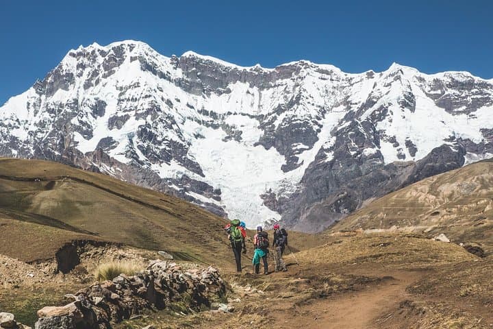Ausangate Circuit and Rainbow Mountain: 6-Day High-Altitude Trek from Cusco photo 6