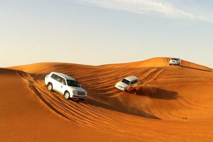 Dubai Desert Safari and Dhow Cruise Combo: 2-Day Desert Adventure & Creek Dinner photo 1