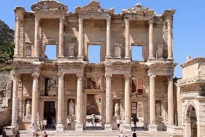 Ephesus Day Trip from Istanbul: Ancient City, House of Virgin Mary & Temple of Artemis