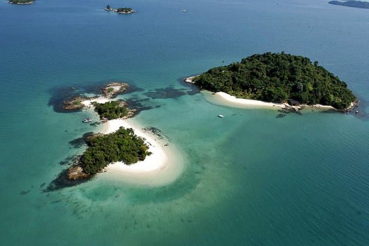 Angra dos Reis & Ilha Grande Day Trip from Rio — Beaches, Natural Aquarium & Island Cruising