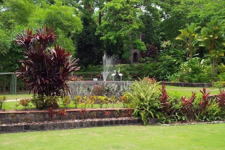 St Kitts Plantation and Beach Tour: Timothy Hill Views & Caribelle Batik photo 2