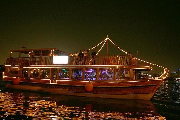 Dubai Canal Dhow Dinner Cruise: Evening Buffet on Dubai Creek photo 2