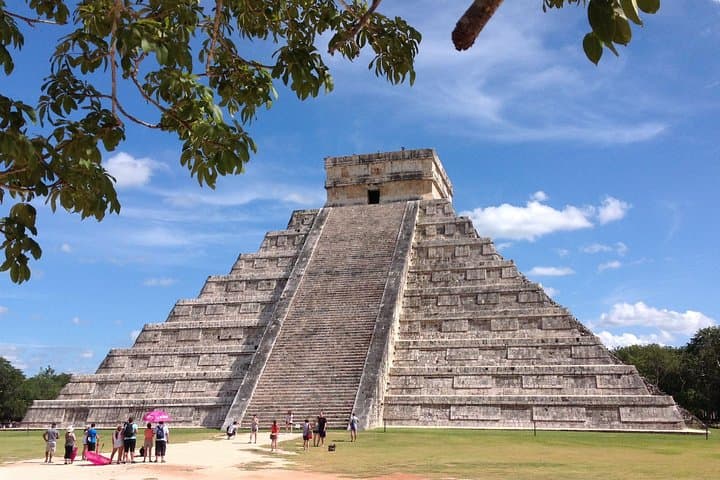 Chichén-Itzá, Cenote Swim & Valladolid: All-Inclusive Day Trip from Cancún photo 3