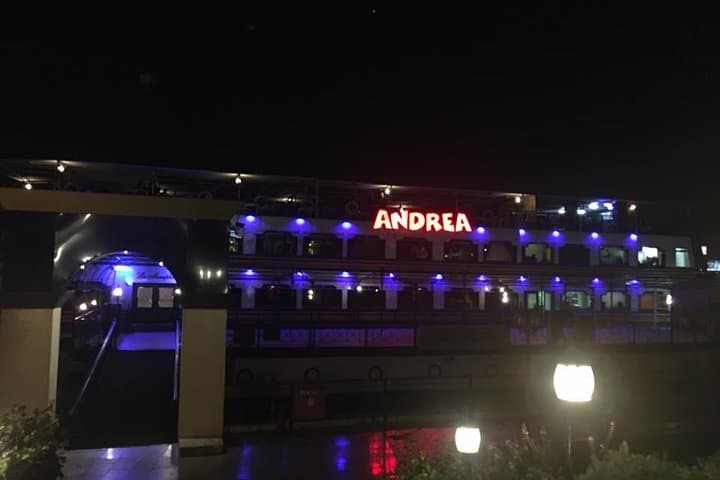 Evening Nile Dinner Cruise with Belly Dance & Tanoura Show from Cairo and Giza photo 6